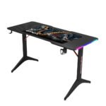 جهاز بلاي ستيشن الرقمي بسعة 825 جيجابايت مع طاولة غاماكس RGB سوداء بأبعاد 140*60*74 وكرسي ألعاب غاماكس جلدي - Image 8